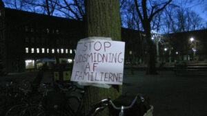 AFSKAF GHETTOLISTEN! Fakkeloptog & demonstration @ Transport- og Boligministeriet til Slotsplads | København | Danmark